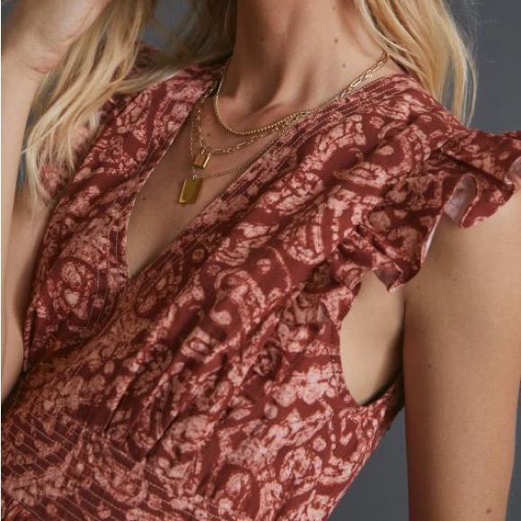 Atsu Altamira Midi Dress in Red Motif - Picture 2 of 13